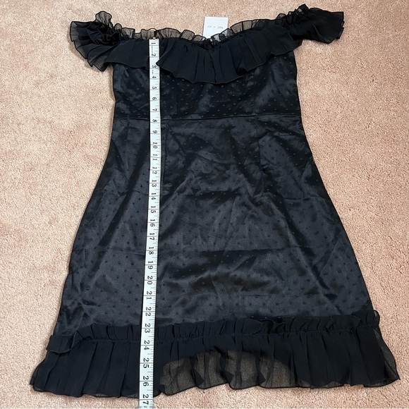 NWT! Nic & Jo Black Off-the-Shoulder Ruffled Mini Cocktail Dress. Size Medium. - Picture 13 of 13